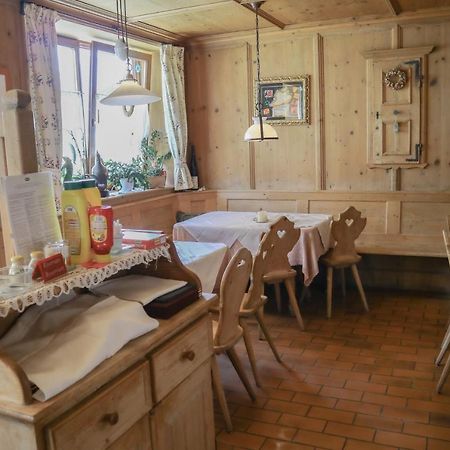 Gasthof Albergo Neuwirt Val di Vizze Ngoại thất bức ảnh
