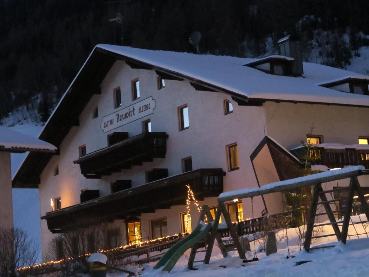 Gasthof Albergo Neuwirt Val di Vizze Ngoại thất bức ảnh