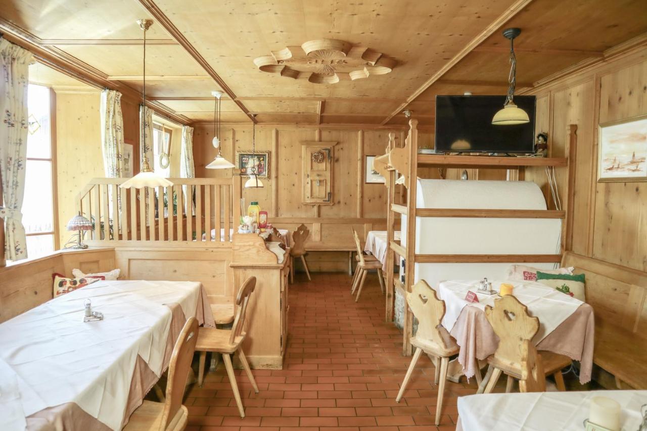 Gasthof Albergo Neuwirt Val di Vizze Ngoại thất bức ảnh