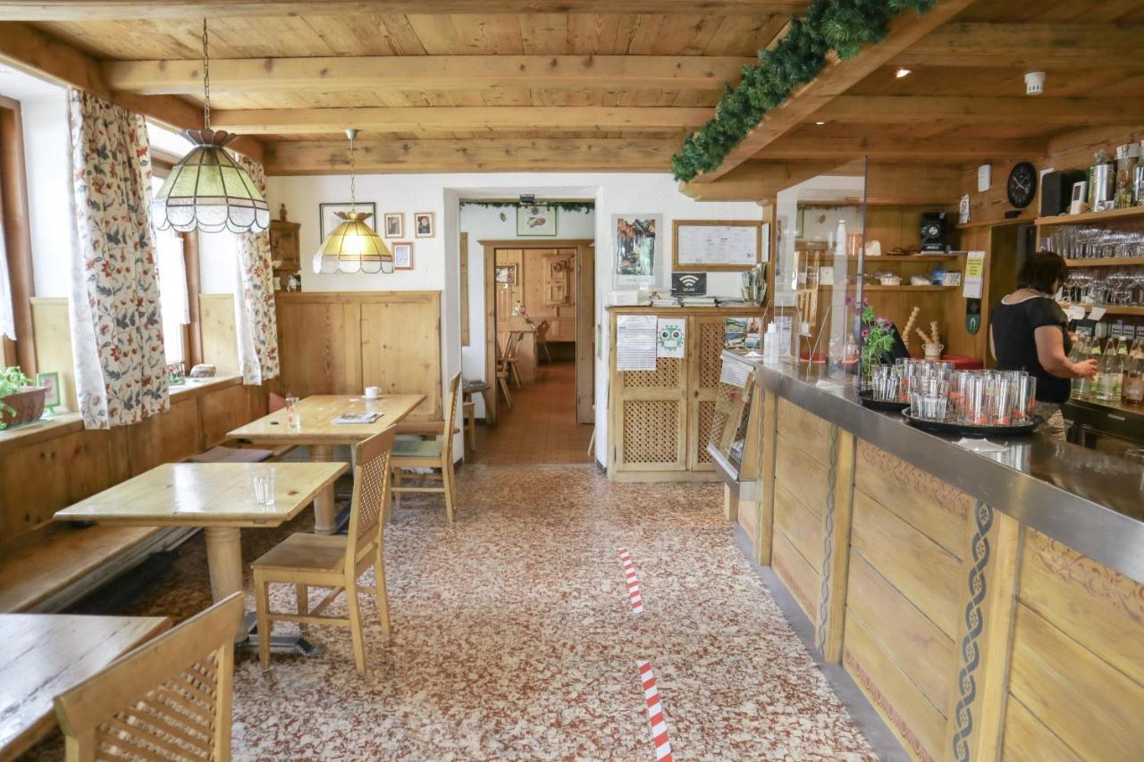 Gasthof Albergo Neuwirt Val di Vizze Ngoại thất bức ảnh