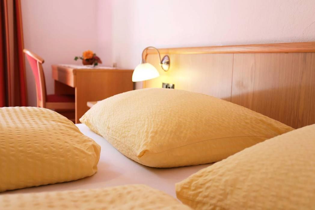 Gasthof Albergo Neuwirt Val di Vizze Ngoại thất bức ảnh
